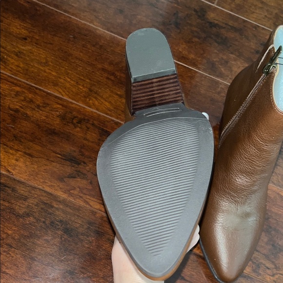 American Rag Brown Ankle Boots - Picture 5 of 6